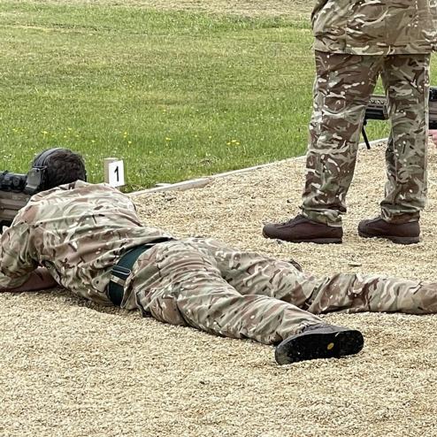FN EVOLYS 기관총을 테스트하는 영국 육군
