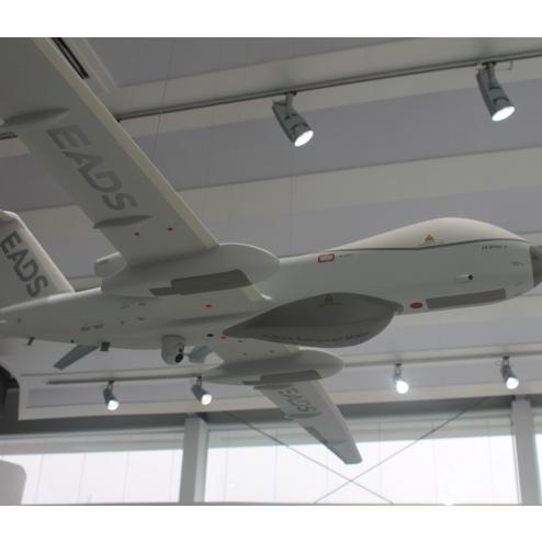 Airbus(구 EADS)의 미래형 유럽 MALE 컨셉