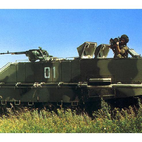 러시아판 나메르 중장갑 수송차 BMO-T