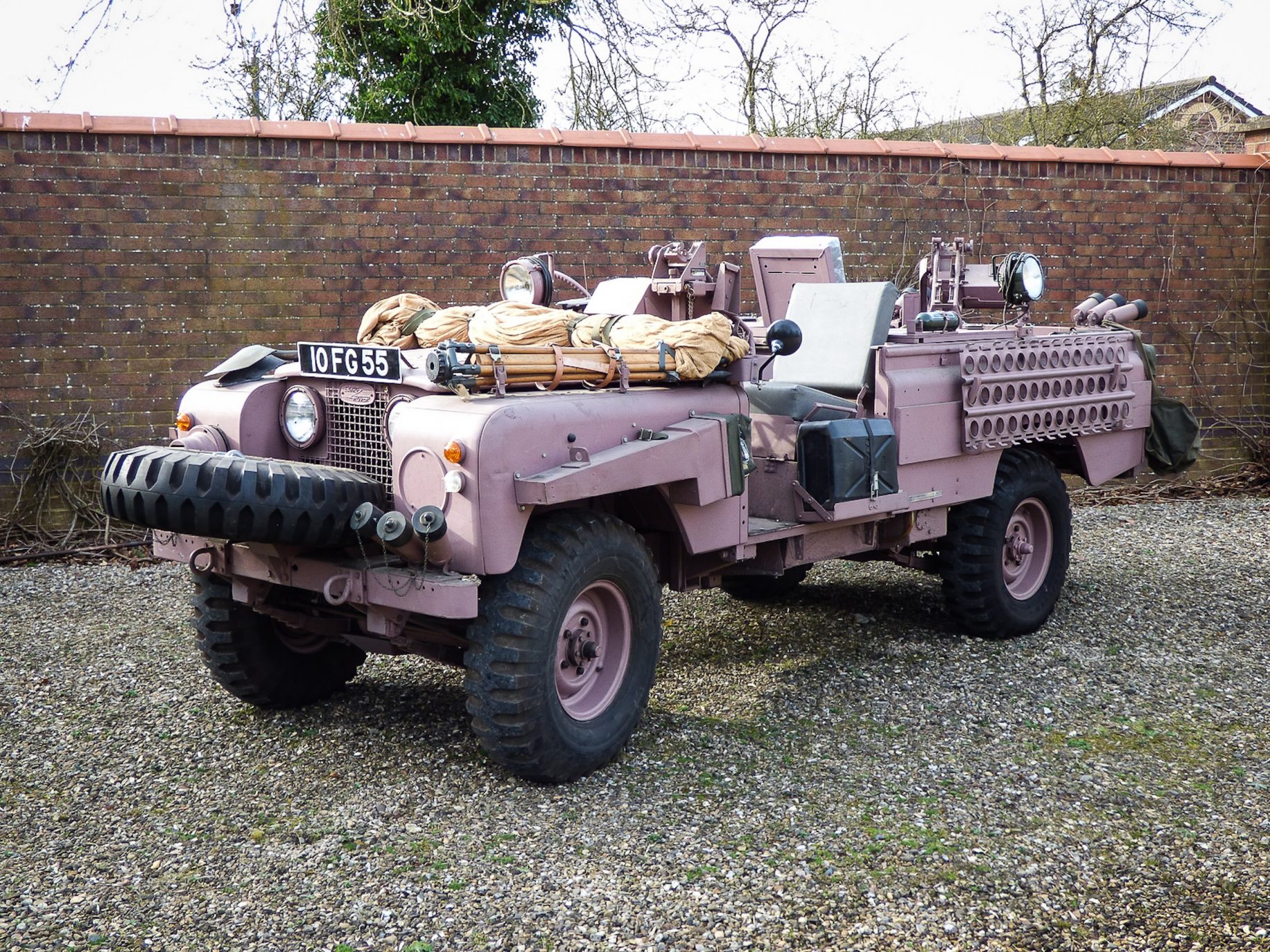 Series-2A-SAS-Land-Rover-Pink-Panther-1832x1374.jpg