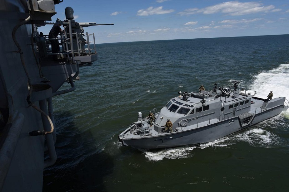 Mark_VI_patrol_Boat_US_Navy.jpg