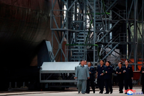 북한 신형 잠수함 1.jpg