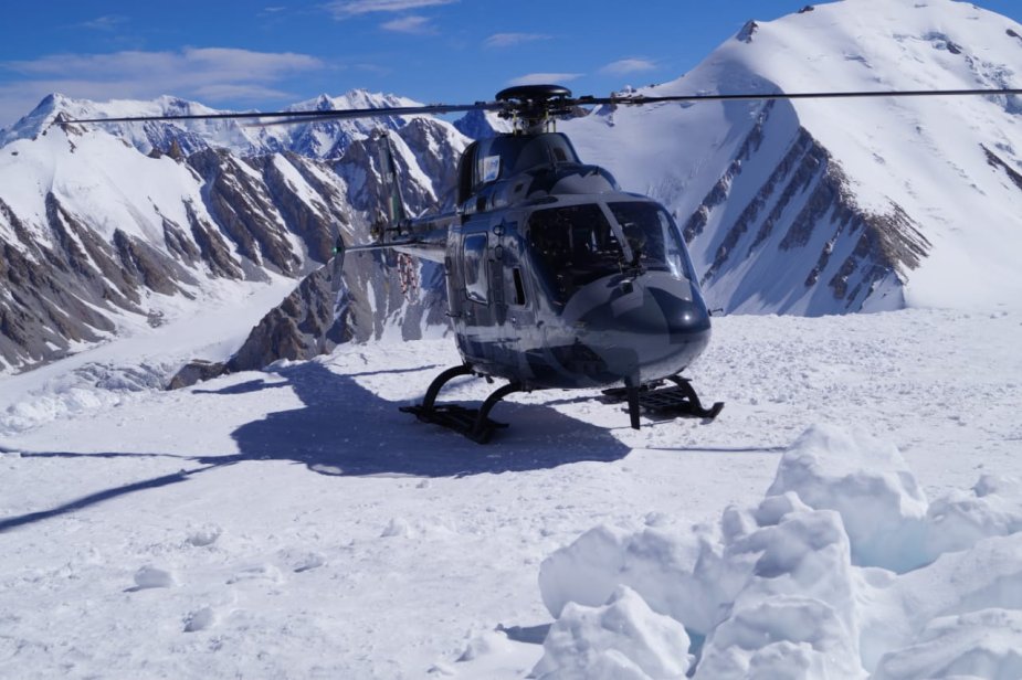 Indian_indigenous_light_utility_helicopter_completes_hot_and_high_altitude_trials_in_Himalayas_925_001.jpg