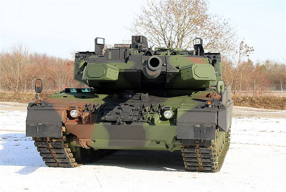 German_Leopard_2A7A1_tanks_with_Trophy_active_protection_system_to_be_deployed_with_NATO_925_001.jpg