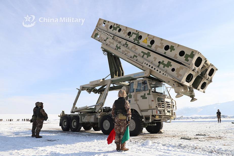 New_truck-mounted_Rapidly_Emplaced_Bridge_System_REBS_of_Chinese_Army_925_001.jpg