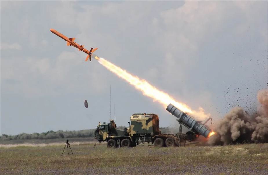 Indonesia_negotiates_acquisition_of_Ukrainian_RK-360MC_Neptune_coastal_missile_defense_system_925_001.jpg