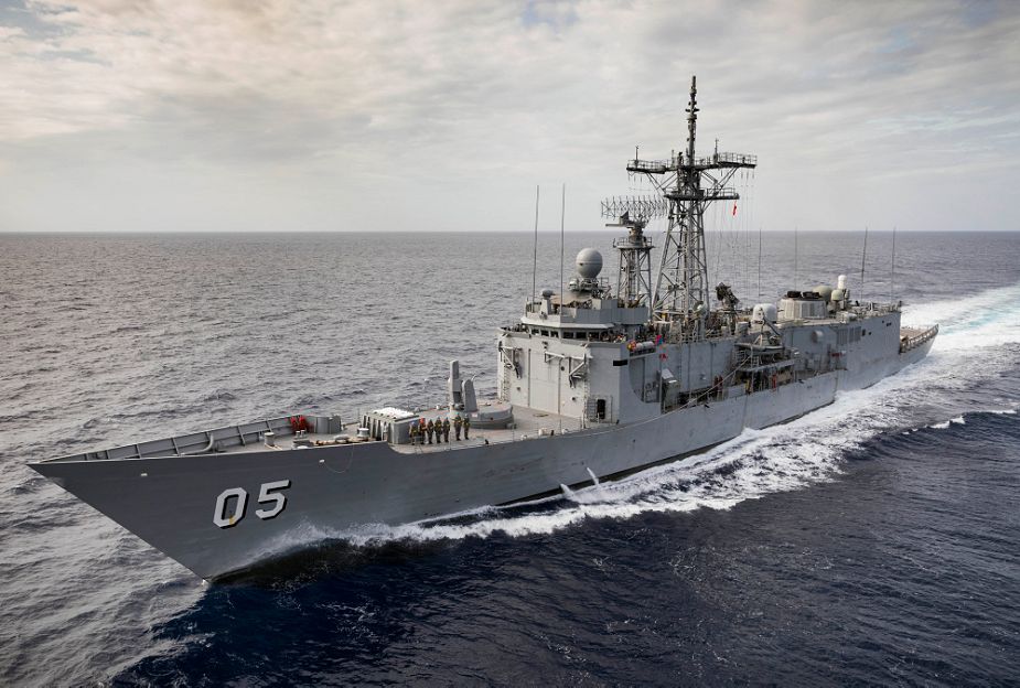 Australia_will_sell_two_second-hand_guided-missile_Adelaide-class_frigates_to_Chile_925_001.jpg