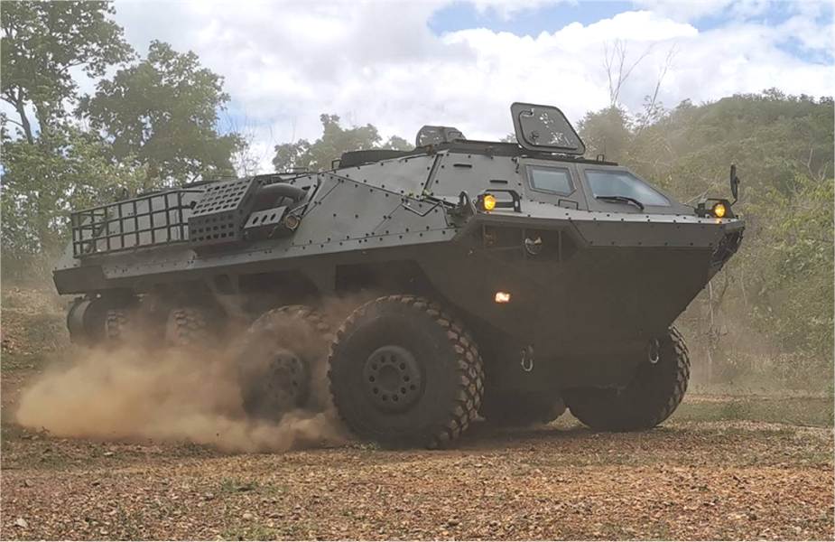 Thailand_to_acquire_R600_new_8x8_amphibious_armored_vehicles_925_001.jpg