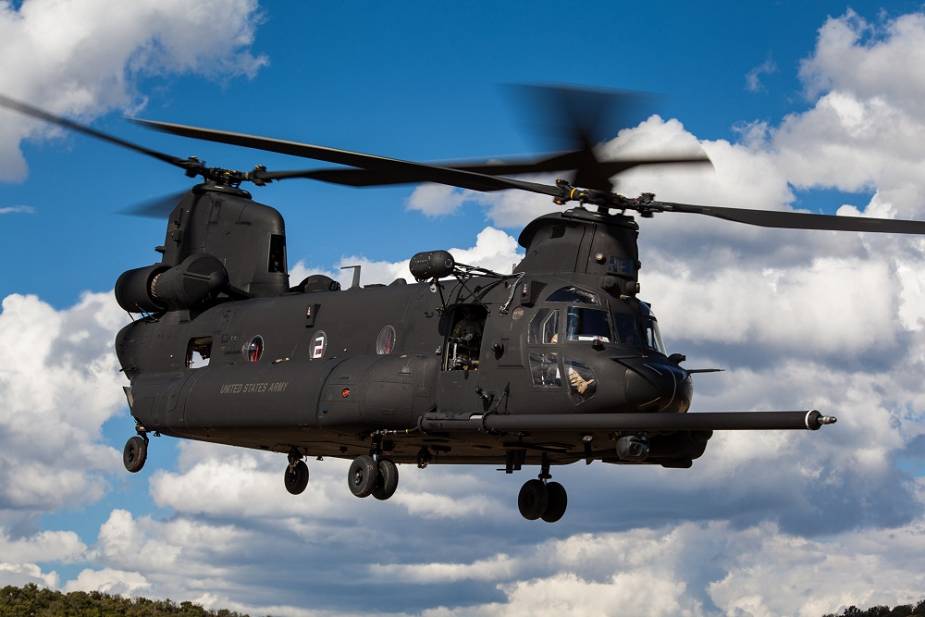 Boeing_delivers_first_MH-47G_Block_II_Chinook_helicopter_to_US_Special_Forces_925_001.jpg