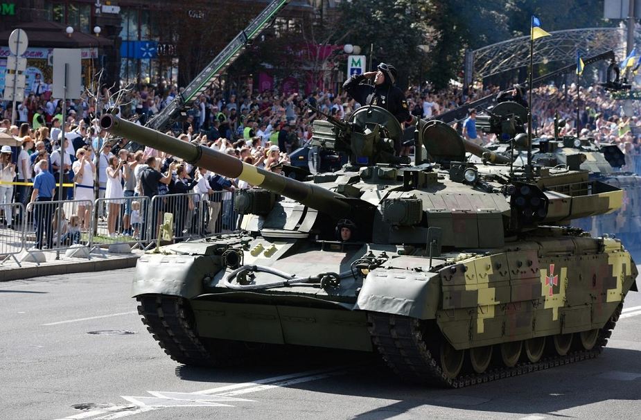 New_T-84_Yatagan_main_battle_tank_with_120mm_NATO_cannon_unveiled_by_Ukraine_925_001.jpg