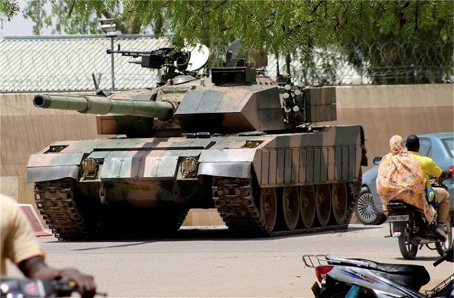 Chinese-made_Type_59G_main_battle_tanks_in_service_with_Chad_armed_forces_925_001.jpg