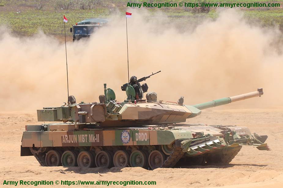 Indian_army_to_procure_118_local-made_Arjun_Mk-1A_main_battle_tanks_925_001.jpg
