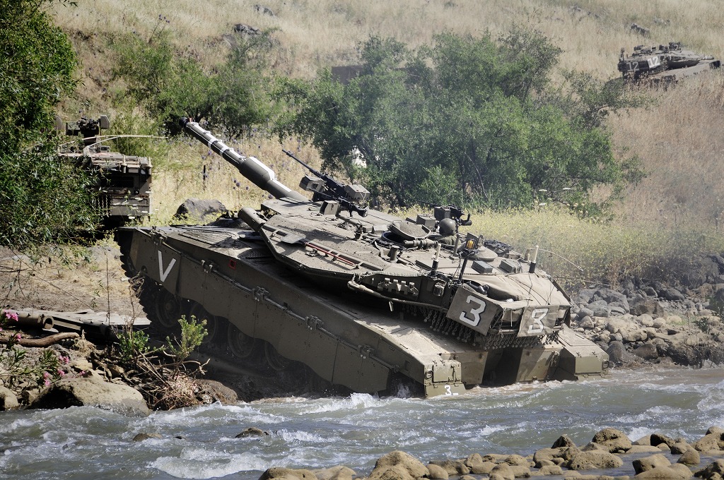 Israel_Defense_Forces_-_Armored_Brigade_Drill_in_the_Golan_Heights.jpg