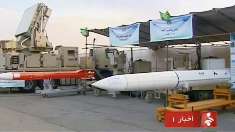The-white-missile-has-373-written-on-it-in-Persian-numerals.jpg