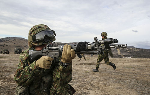 Marines_train_JGSDF_on_immediate-action_drills.jpg
