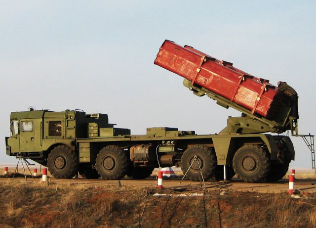 Uragan-1M_multi-caliber_MLRS_Multiple_Launch_Rocket_System_300mm_220mm_Russia_Russian_army_military_equipment_640_001.jpg