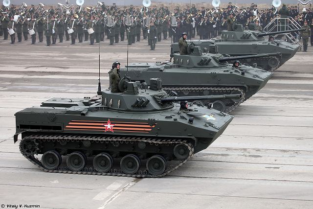 BMD-4M_and_BTR-MDM_airborne_armoured_vehicles_enter_officially_in_service_with_Russian_army_640_001.jpg