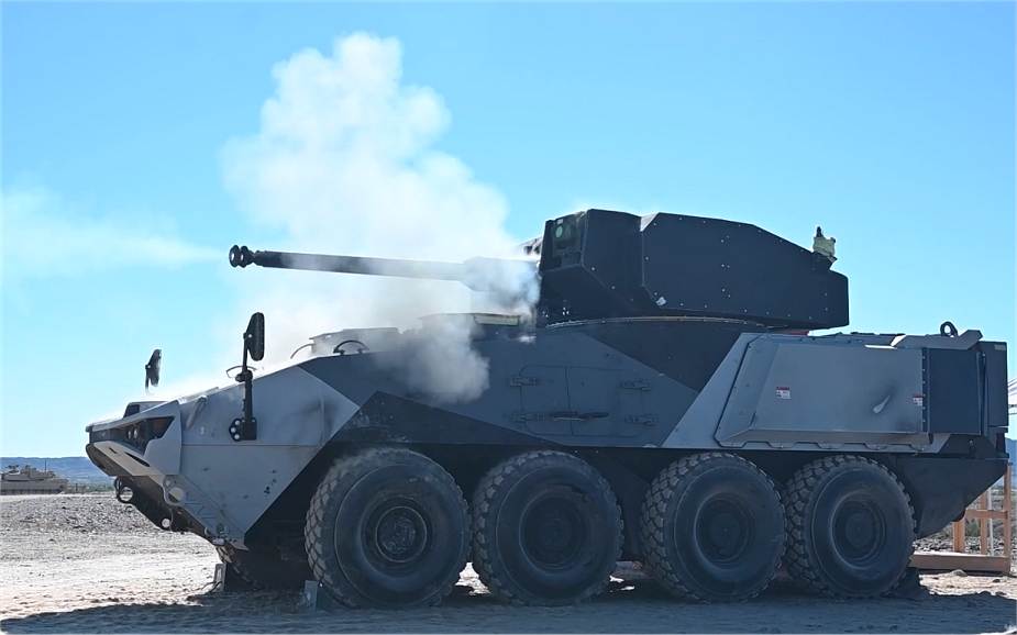 US_Army_conducts_firing_tests_with_LAV_700_8x8_armored_armed_with_50mm_XM913_Bushmaster_cannon_925_001.jpg