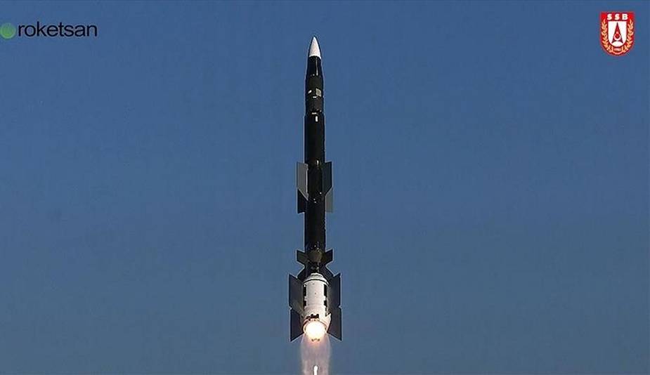 Turkish_army_test-fires_indigenous_Siper_air_defense_missile_1.jpg