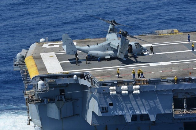 V-22_Osprey_USMC_Bell_Boeing_French_Navy_Aircraft_Carrier_Charles_de_Gaulle_1.jpg