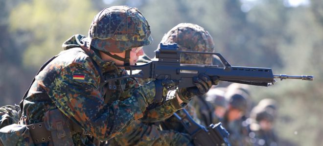 bundeswehr-G36-german-defense-budget-GETTY--e1472895014196-660x300.jpg