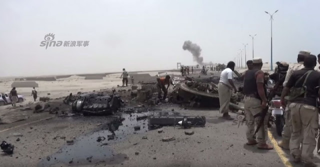 UAE BMPs destroyed in Yemen mines 1.jpg