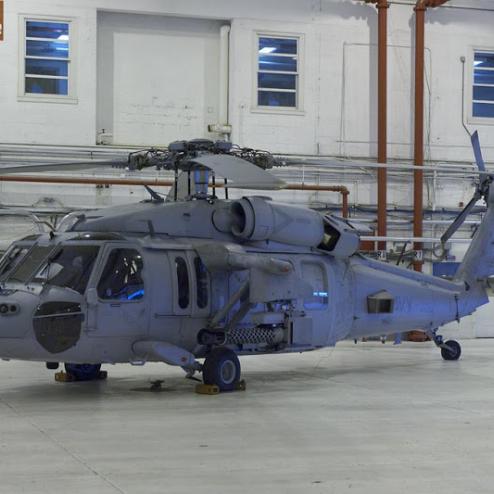개틀링을 장착한 MH-60S