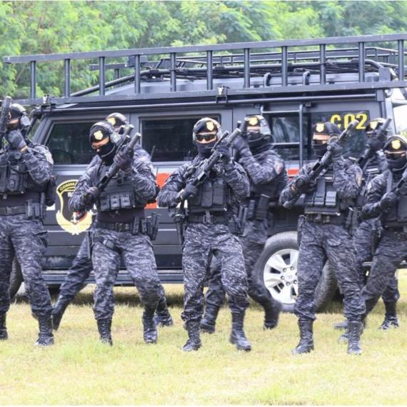 SIG MCX SUR300을 쓰는 태국 경찰 특수부대