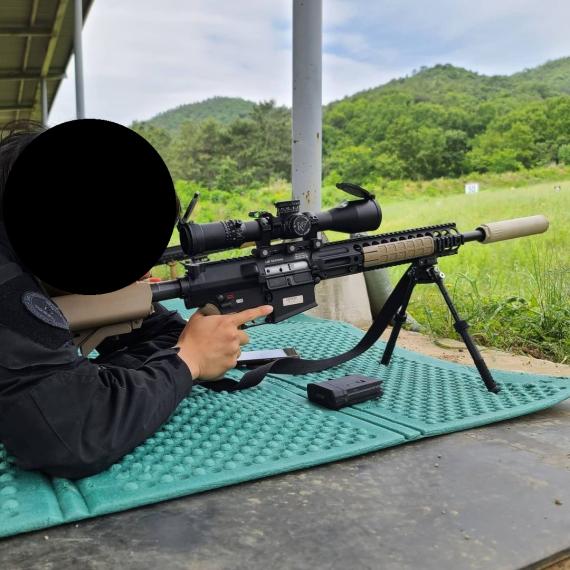 LMT L129A1 저격소총을 쓰는 경찰 특공대