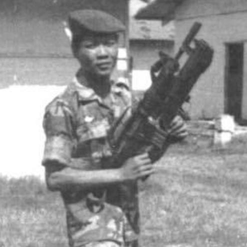 XM177E2에 M79를 장착한 남베트남 육군 정보부 특수부대 요원