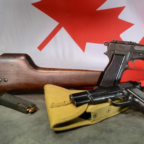중화민국이 쓴 특이한 캐나다 제 하이 파워 권총