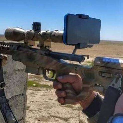 K14 저격총에 스마트폰을 장착한 이라크 ISOF