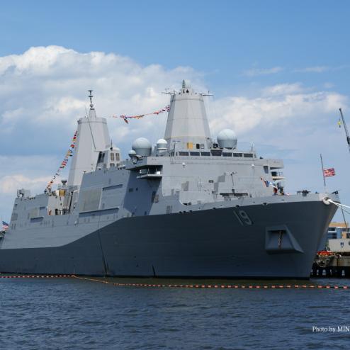 산안토니오급 LPD  USS Mesa Verde