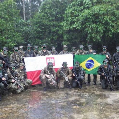 폴란드 JWK, 브라질 특수부대의 아마존 정글 훈련