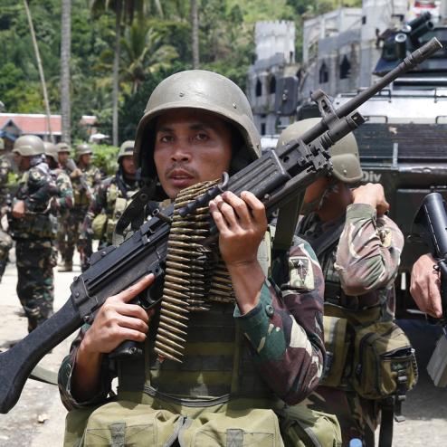필리핀 군이 사용하고 있는 K-3 기관총