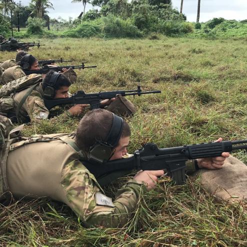 K2소총&M16A2 LMG로 훈련중인 뉴질랜드 군