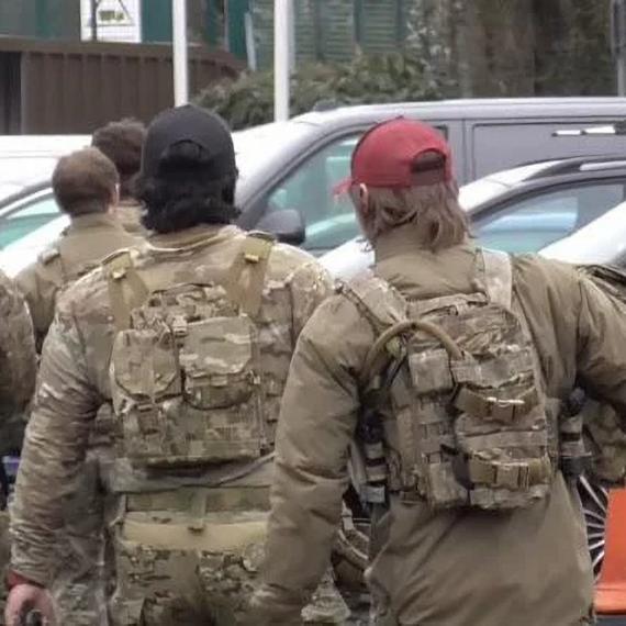 런던 광역 경찰과 훈련 후 복귀하는 UKSF SAS