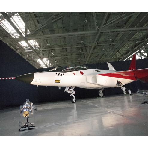 X-2로 재명명된 일본 ATD-X 시제기.